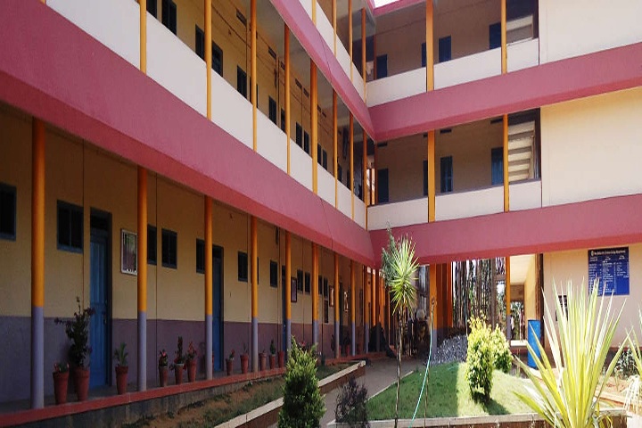 https://cache.careers360.mobi/media/colleges/social-media/media-gallery/14183/2018/12/19/Campus view of Mary Matha Arts and Science College Wayanad_Campus-view.jpg